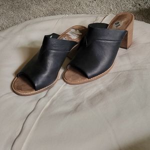 Black Leather Toms Mules size 9 1/2